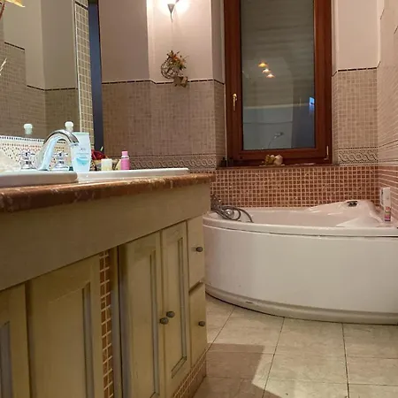 بيت ضيافة Luxury 3*